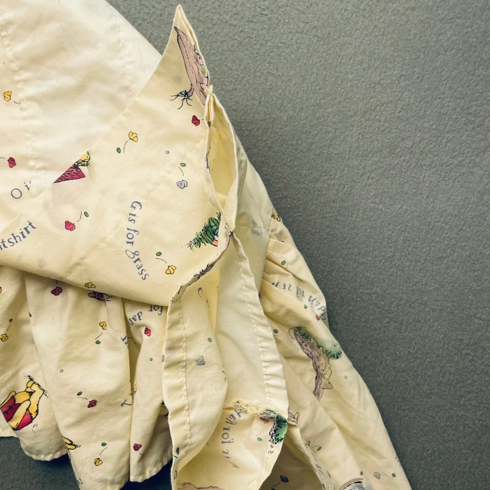 Disney Classic Pooh Baby Blanket Curtains Cotton Blend OS Vintage Cottagecore
